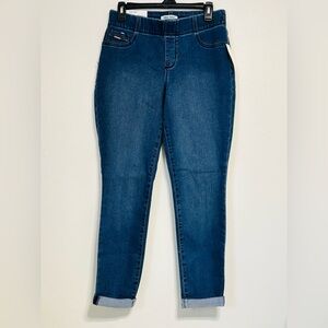 Nine West Women's Heidi Pull-On Crop Jeans Size 4 new with tags!